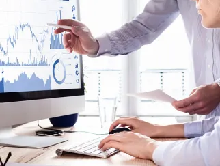 Finance und Risiko managen