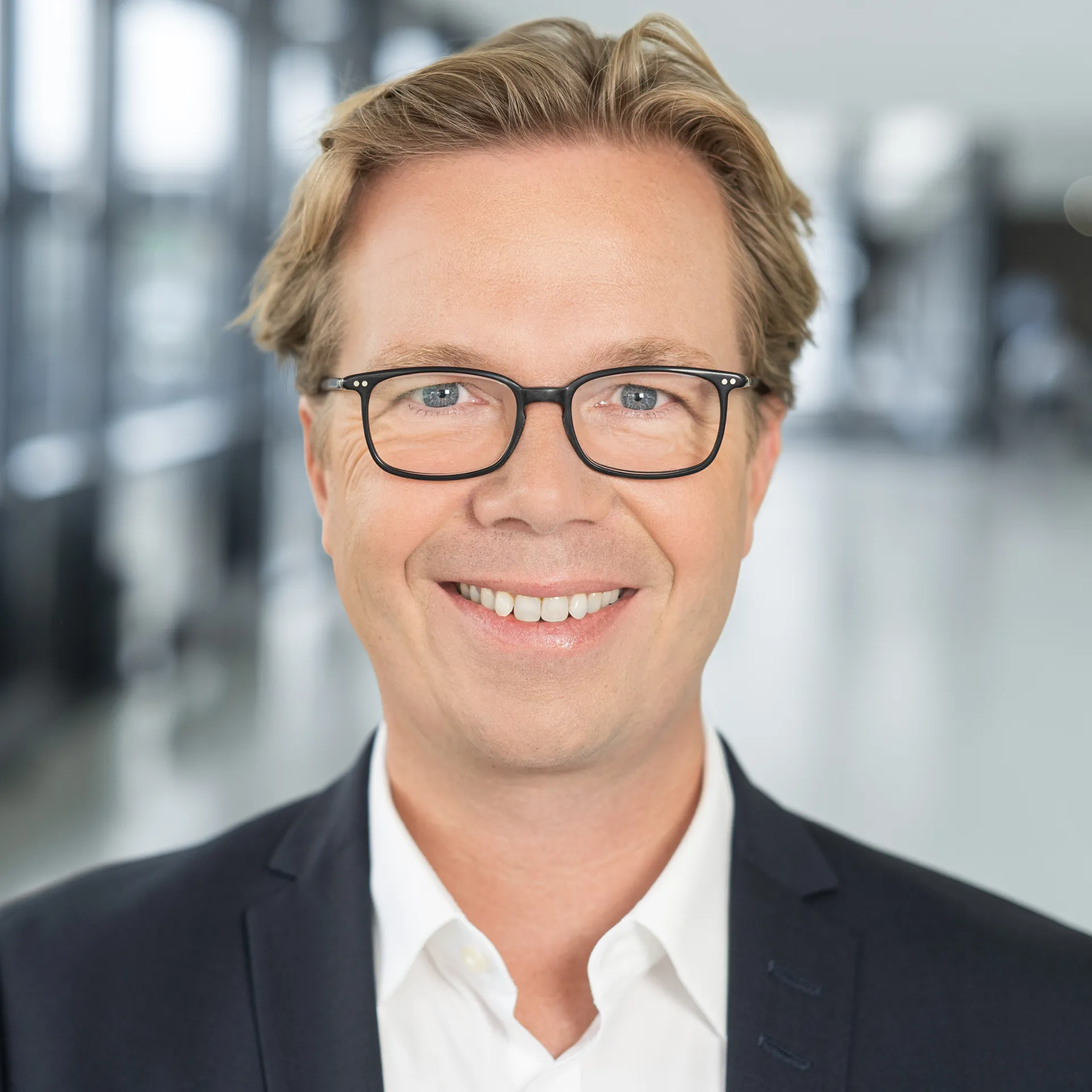Dr. Dirk Holländer